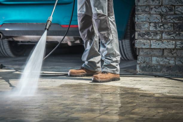 Best Oil and Grease Removal from Surfaces in Oostburg, WI
